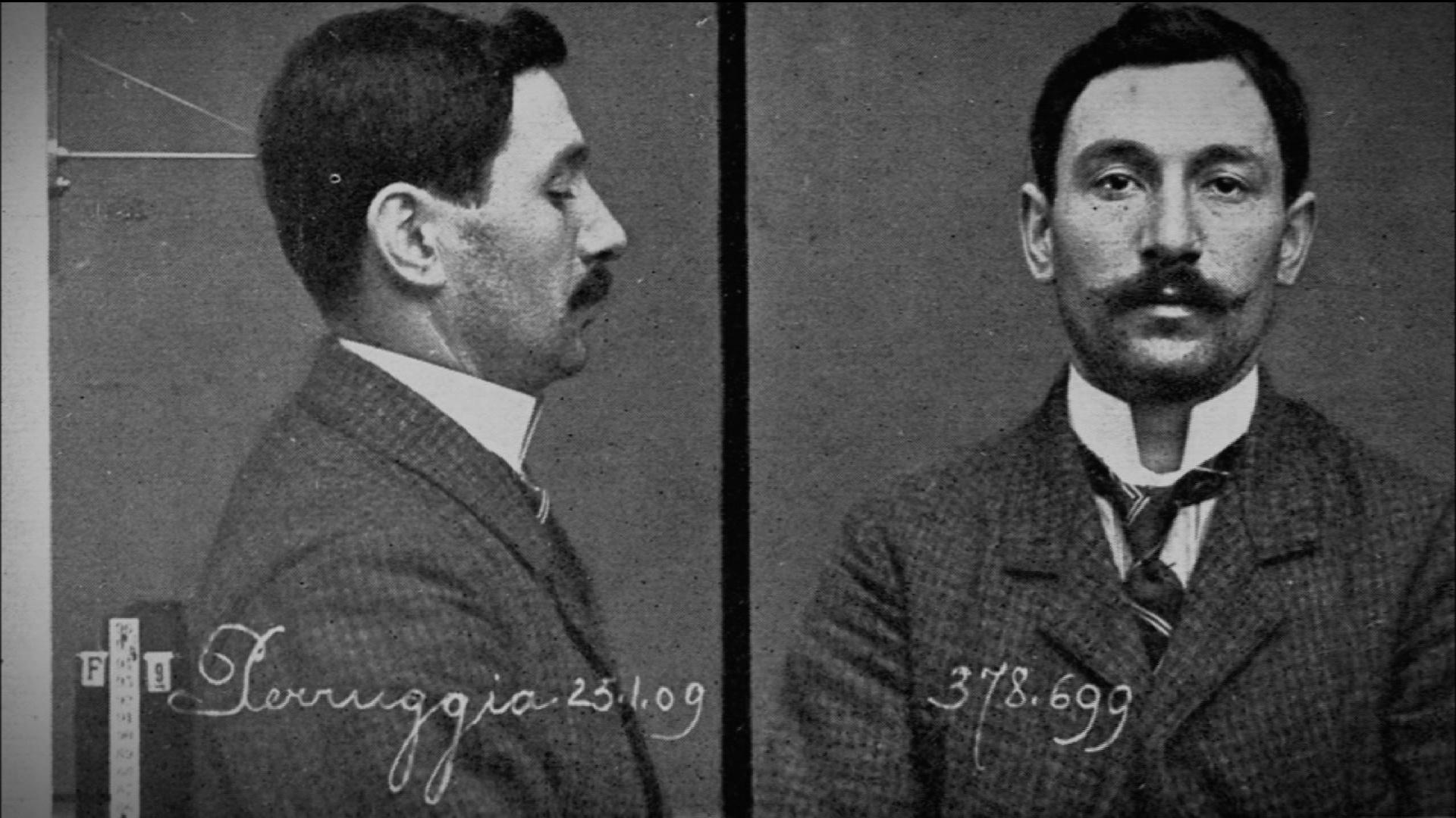 Blog de Casă: A ținut-o pe Mona Lisa doi ani sub o masă, a vrut să o vândă unui fost ciclist!